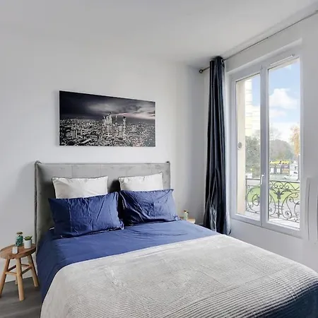 12 Aux Portes De Paris 奥贝维利埃